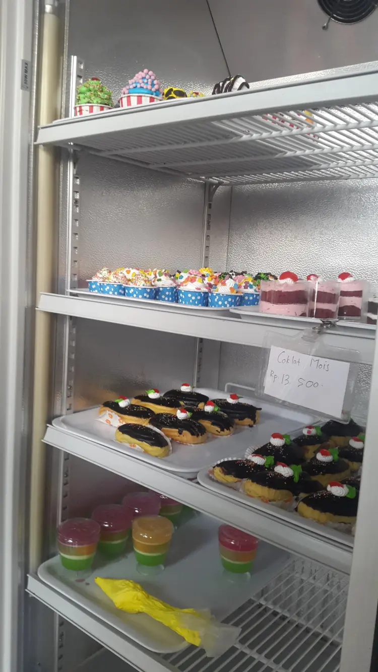 Tulip Bakery, Cakes & Coffee Shop 4