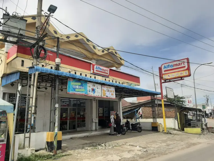 Alfamart Tanah Seribu 1