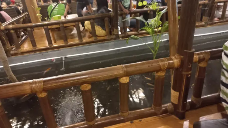 Kampung Kecil Restoran 5