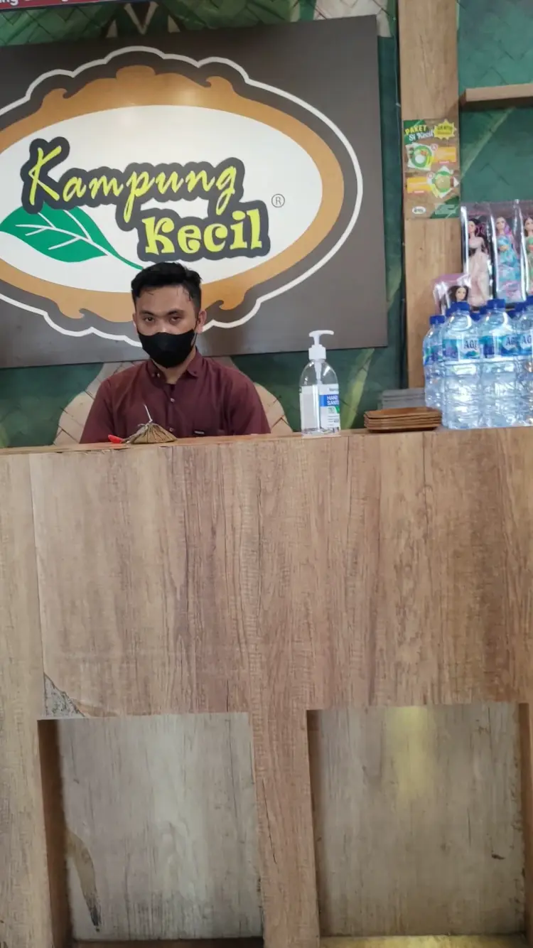 Kampung Kecil Restoran 4