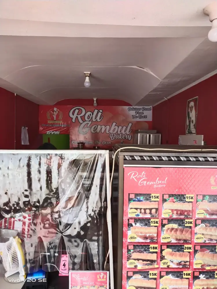 Roti Gembong Gembul Batulicin (Simpang Empat) 2