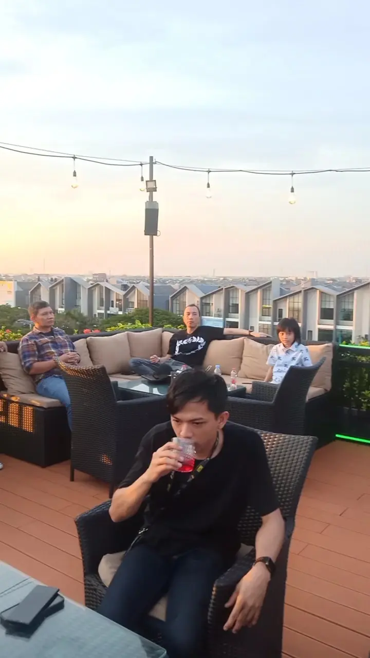 Afterwork Resto & Lounge 8