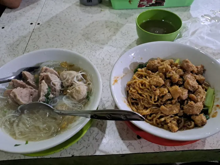 Mie Ayam Sehati Babakan Blok M 5