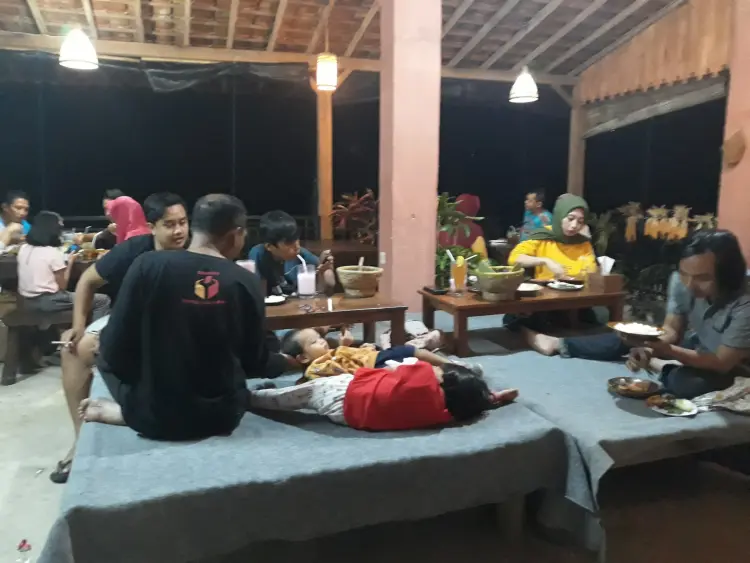 Warung Osing Mbok Sulik 9