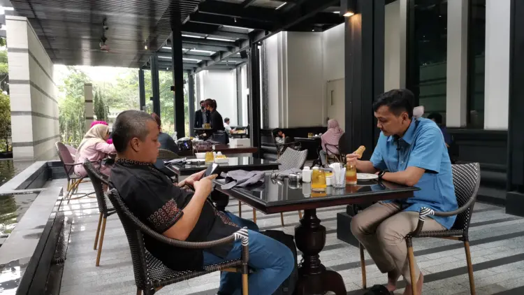 Sadrasa Kitchen & Bar 3