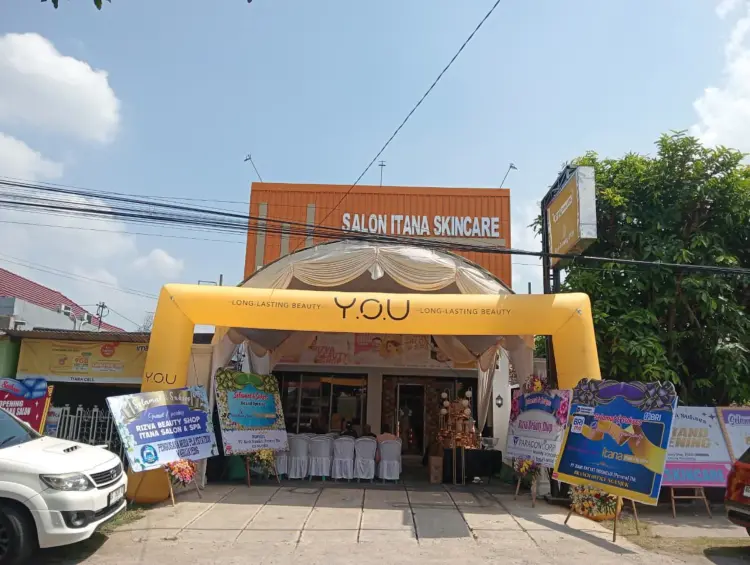 RIZVA BEAUTY SHOP & SALON ITANA SKINCARE 1