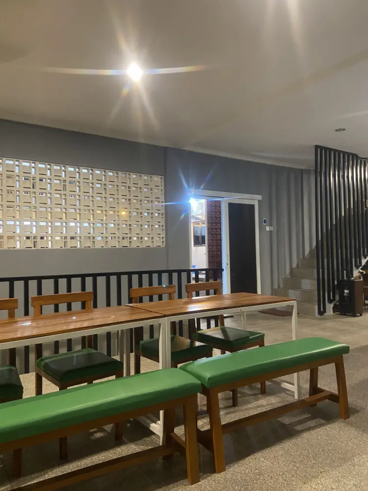 Cafe 48 Coffe n Space 1