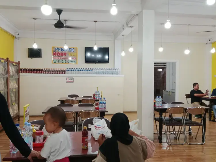 PEMPEK NONY 168 Patal 8