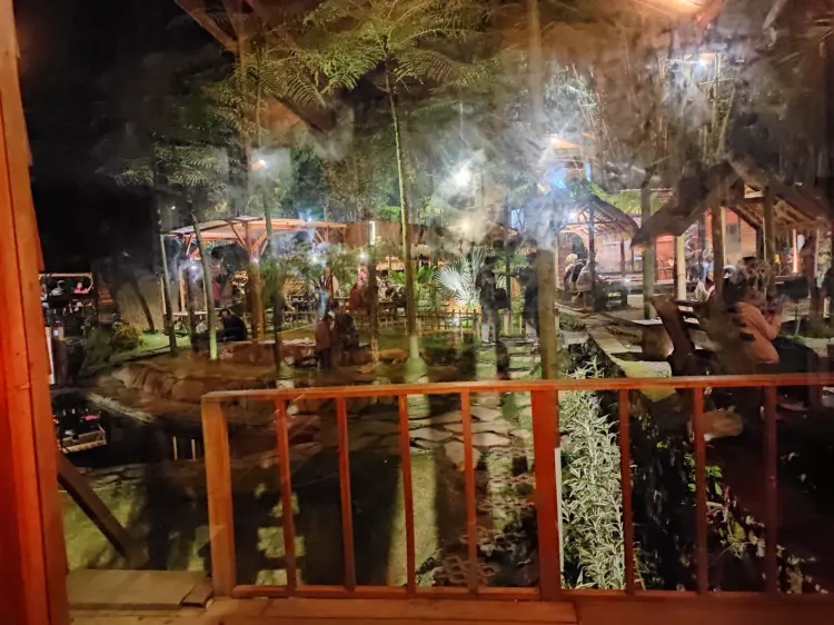 Gartenhütte. Kaffee und Aussicht 4