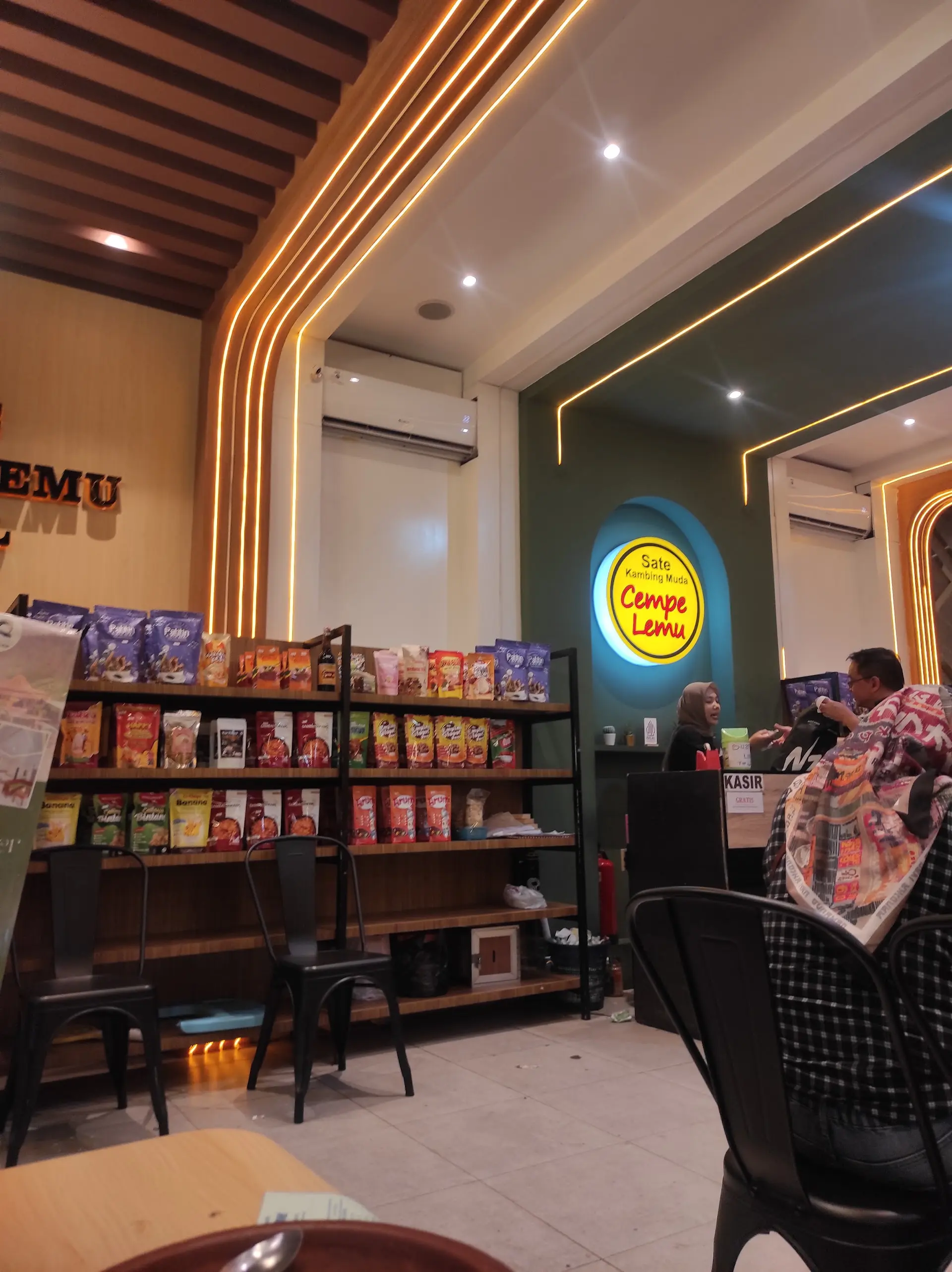 Daging kambing bau? Anjay, tempat ini bikin yang gak suka langsung diem & bilang mantap 1