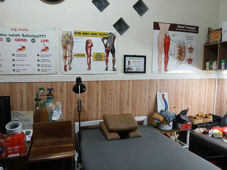 Rumah Terapi Dahlia ( Rahyuni Manalu) 1