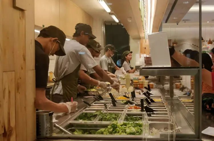 SaladStop! - Senayan City, LG floor 4