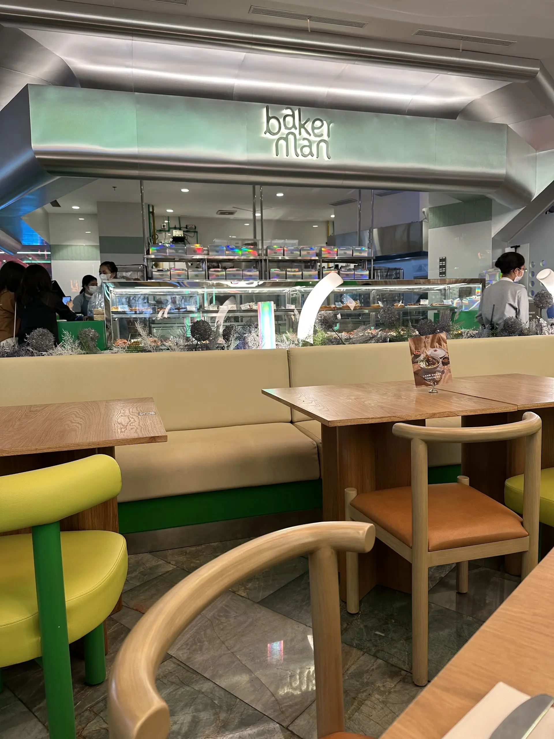 PIK这家网红Bakerman，我劝你做好心理准备再来！ 2