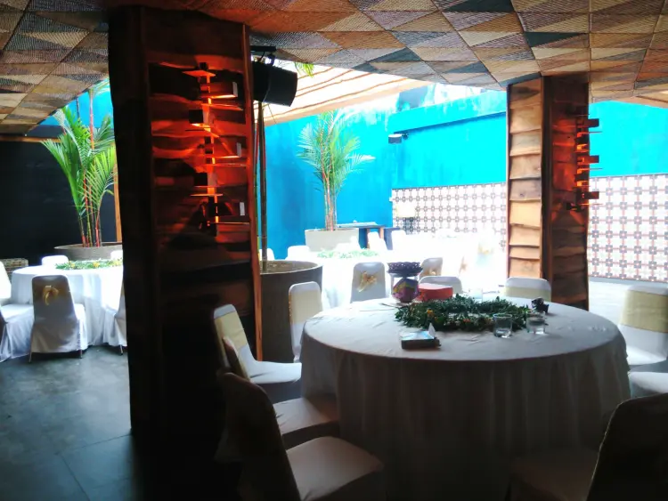 Queens Head Jakarta 9