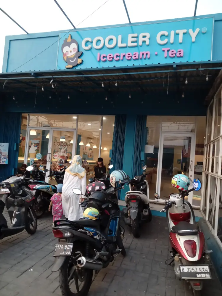 Cooler City Ice Cream & Tea Peninggilan 1