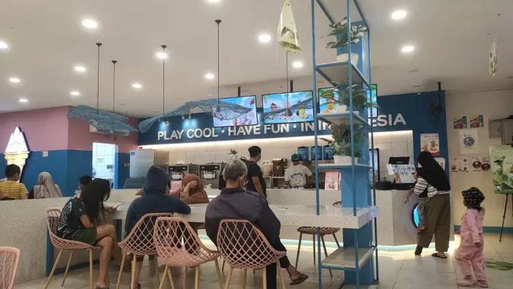 Cooler City Ice Cream & Tea Peninggilan 10