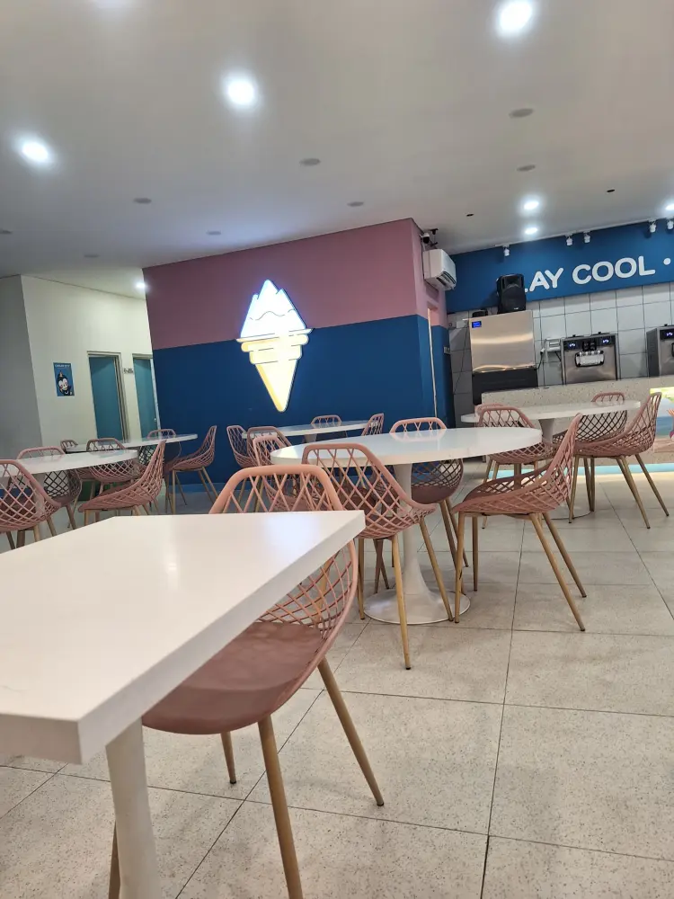 Cooler City Ice Cream & Tea Peninggilan 7