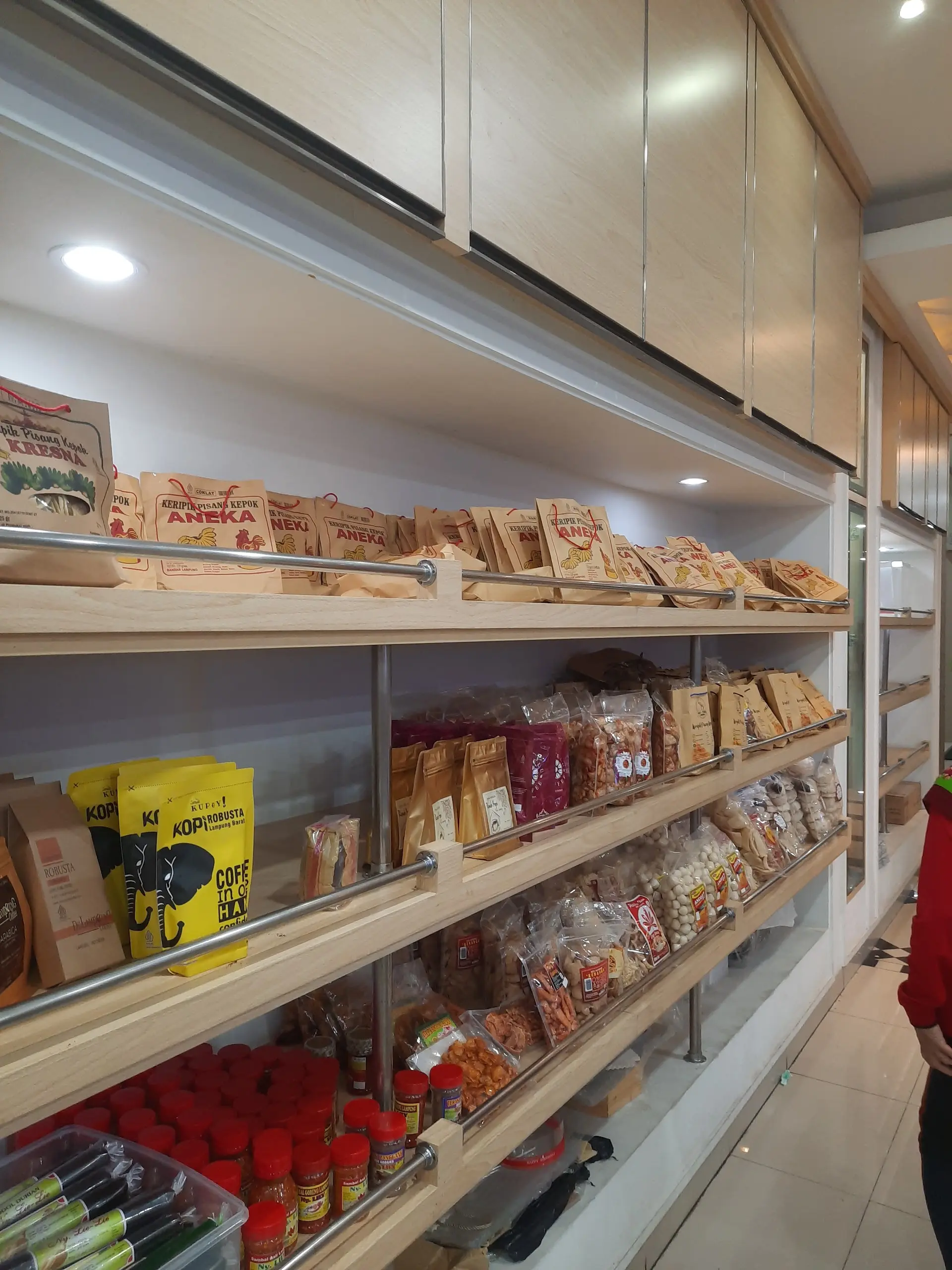 A Lampung Legend... or a Flop? Trying Pempek 123, the spot hyped by Lokals. 6