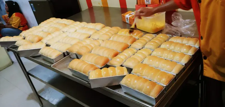 Gembong Gembul Ngawi Bread 2