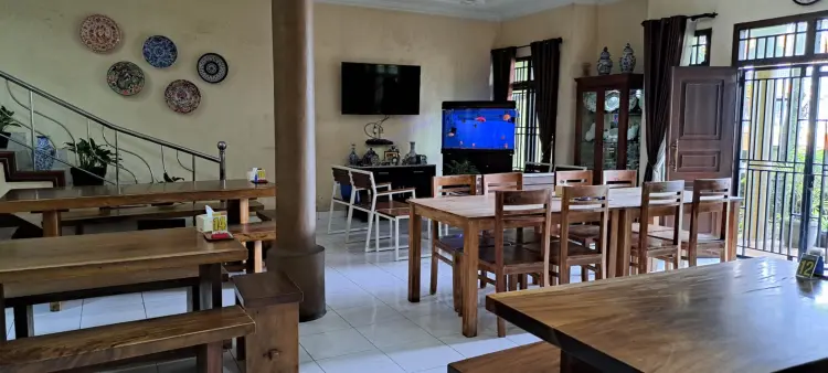 Rumah Makan Bugel 10