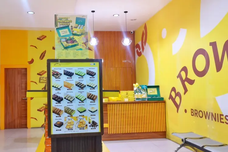 Browcyl Pettarani - Banana Brownies Typical Makassar 7
