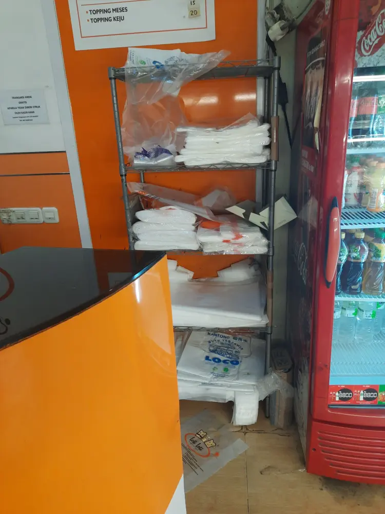 Loti-Loti Bakery & Cake 3