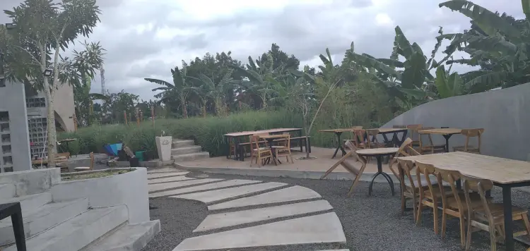 Sunset Coffee & Eatery 5