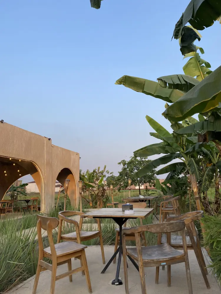 Sunset Coffee & Eatery 10