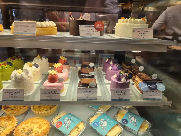 Exquise Bistro & Patisserie - Gunawarman 7