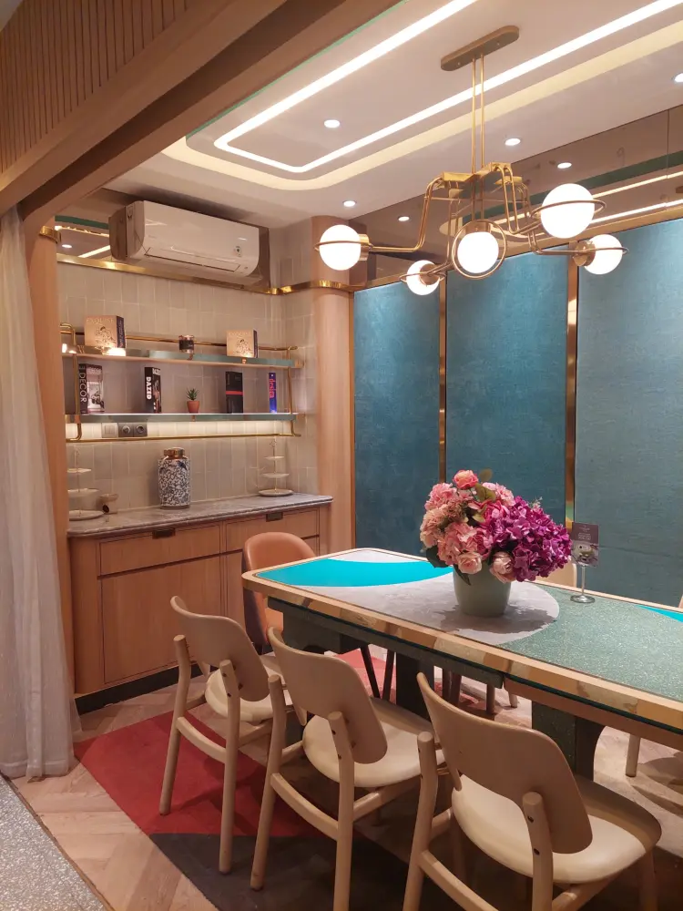 Exquise Bistro & Patisserie - Gunawarman 4