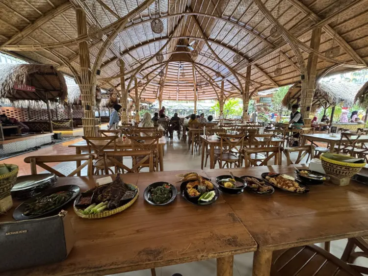 Kampung Kecil Cinere 1