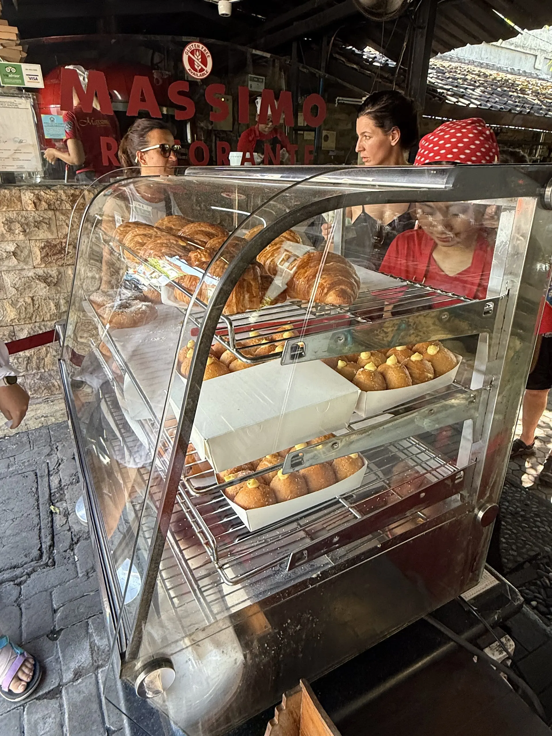 都说Sanur是养老圣地，这家意大利餐厅的队怎么排到街上了？ 6