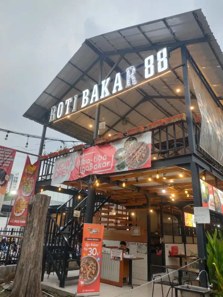 Roti Bakar 88 1