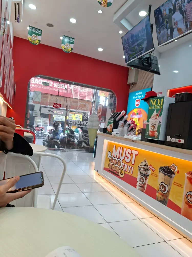 Momoyo Taman Cibodas 10