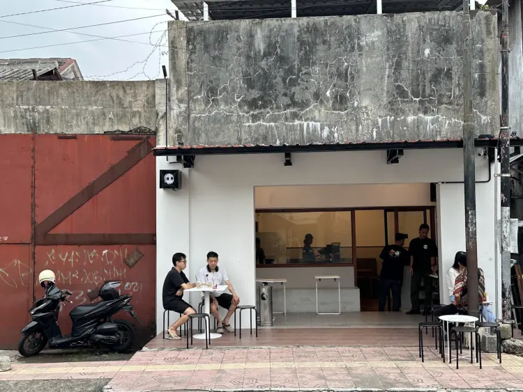 31 Bloc Coffee - Kranggan 1