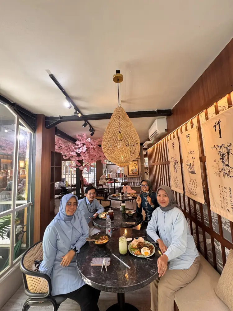 Cavendish Restaurant 8