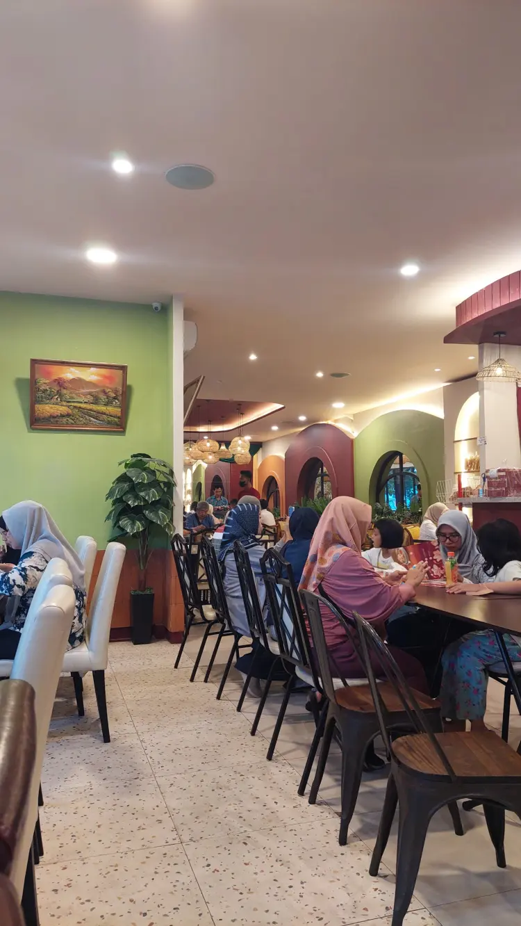 Ketjombrang Indonesian Eatery - 221 Lane MERR 3
