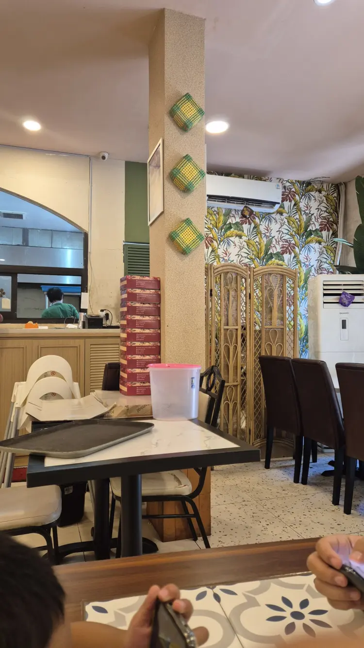 Ketjombrang Indonesian Eatery - 221 Lane MERR 5