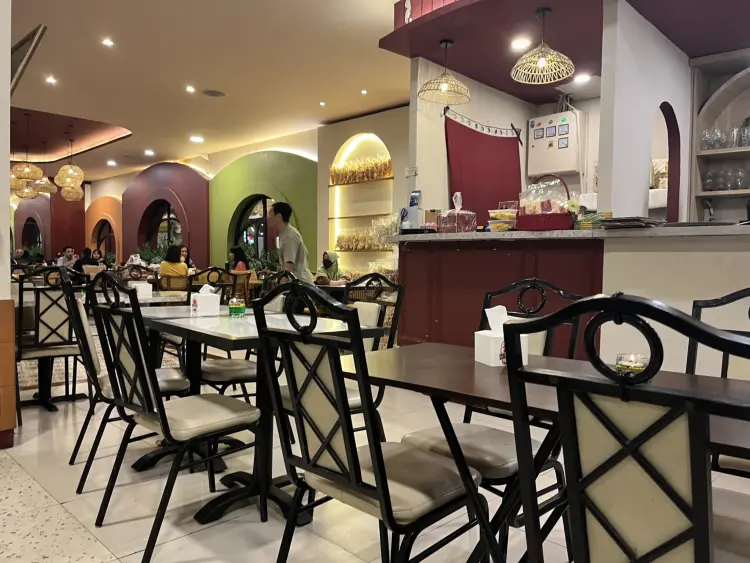 Ketjombrang Indonesian Eatery - 221 Lane MERR 7