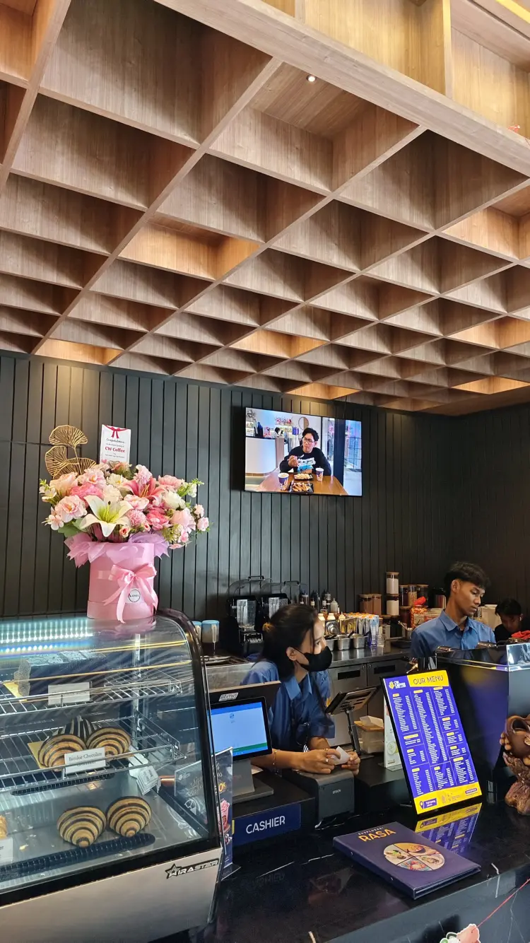 CW Coffee & Eatery - Pluit Culinary Park 3