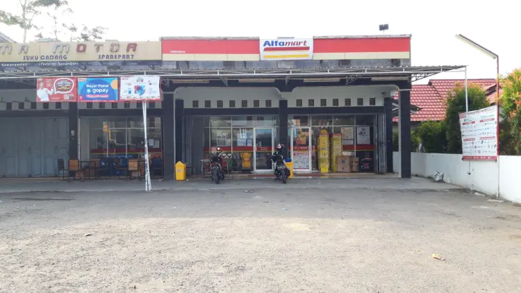 Alfamart Sawangan 1