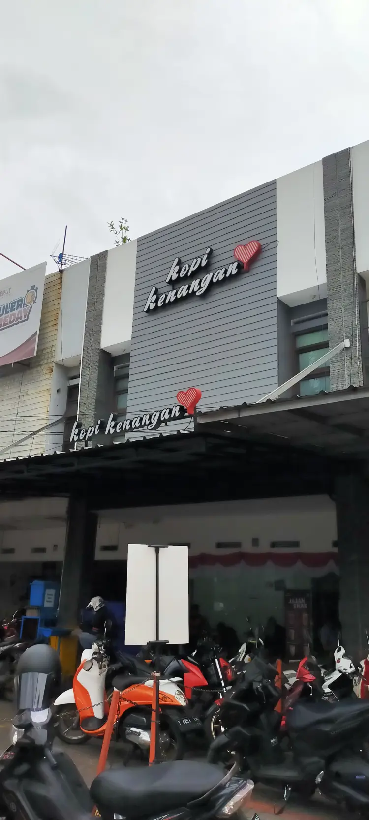 Kopi Kenangan - Ruko Batununggal Bandung (Mini Central Kitchen) 1