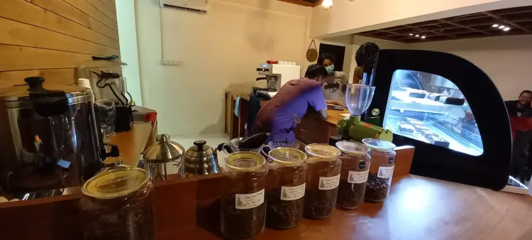 Parakoffie coffee - Warung Kopi - Kedai Kopi Bukittinggi 8