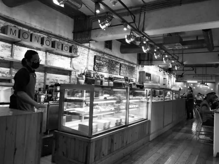 Monolog - Plaza Senayan 2