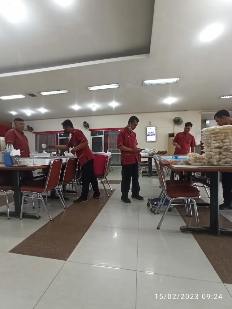 Rumah Makan Padang Sederhana 8