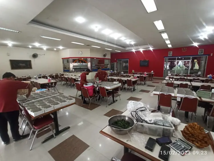 Rumah Makan Padang Sederhana 5