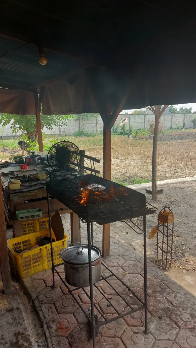 IKAN BAKAR BU DASMI 2