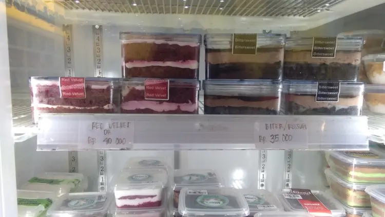 VIERA OLEH-OLEH (Pusat Oleh-oleh di Pekanbaru) 8