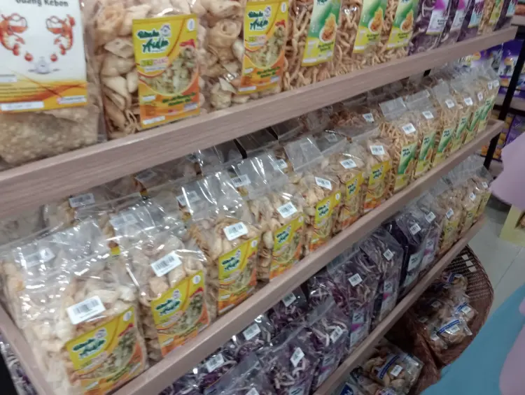 VIERA OLEH-OLEH (Pusat Oleh-oleh di Pekanbaru) 10