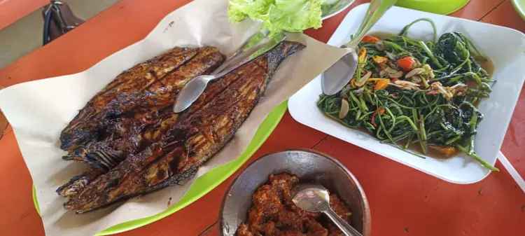 Barokah Spesial Ikan Bakar Bu Amin 10